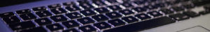 Zoom sur clavier d'ordinateur portable