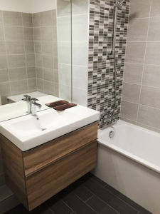 Aqua'Rénov, votre artisan pour la rénovation de salle de bains à Saint-Sébastien-sur-Loire, Rezé, Basse-Goulaine, Bouguenais, Vertou et Nantes Sud Loire