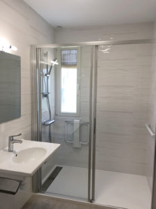 Réalisation Aqua'Rénov : après rénovation de salle de bains à Nantes Sud
