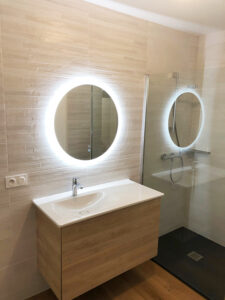 Aqua'Rénov, votre artisan pour la rénovation de salle de bains à Saint-Sébastien-sur-Loire, Rezé, Basse-Goulaine, Bouguenais, Vertou et Nantes Sud Loire